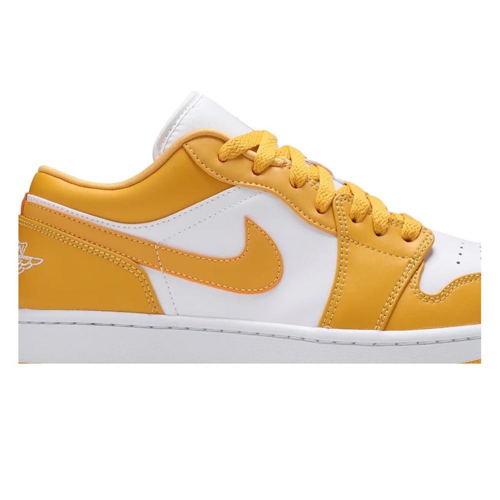 LIKE NEW Jordan 1 Low 'Pollen' - Picture 15 of 16